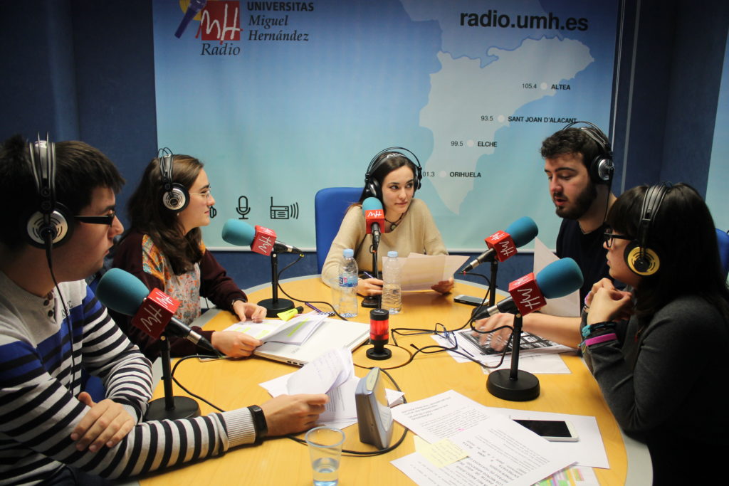 Radio Umh Rec Radio De Radio Umh Gana El Premio Radio Joven De La Aru Al Mejor Programa